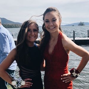 Meet your Posher, Christina